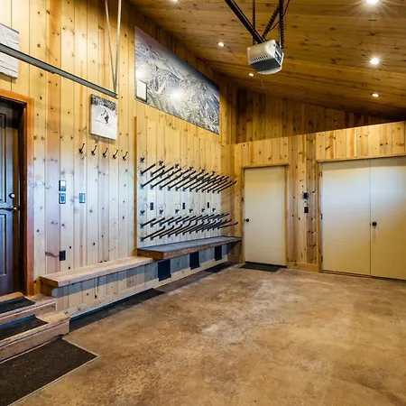 5 Bandit Way By Moonlight Basin Lodging